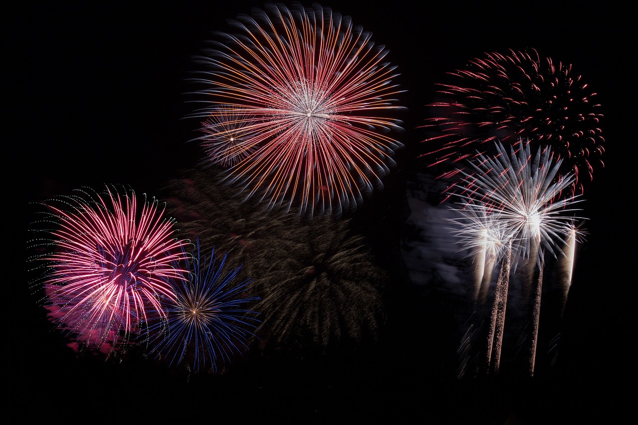 feu d'artifices PIXABAY.jpg