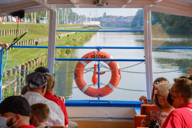 bateau croisière Bergues Coudekerque.jpg