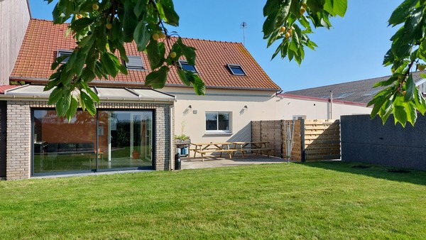 jardin gîte Koestal (source Tourinsoft 2025).jpg