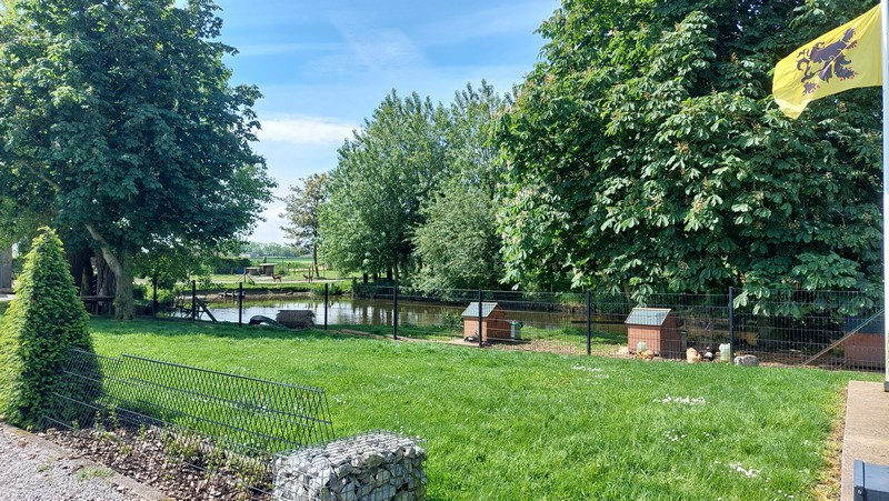 La Petite Ferme Flamande bassin (source Tourinsoft 2025).jpg