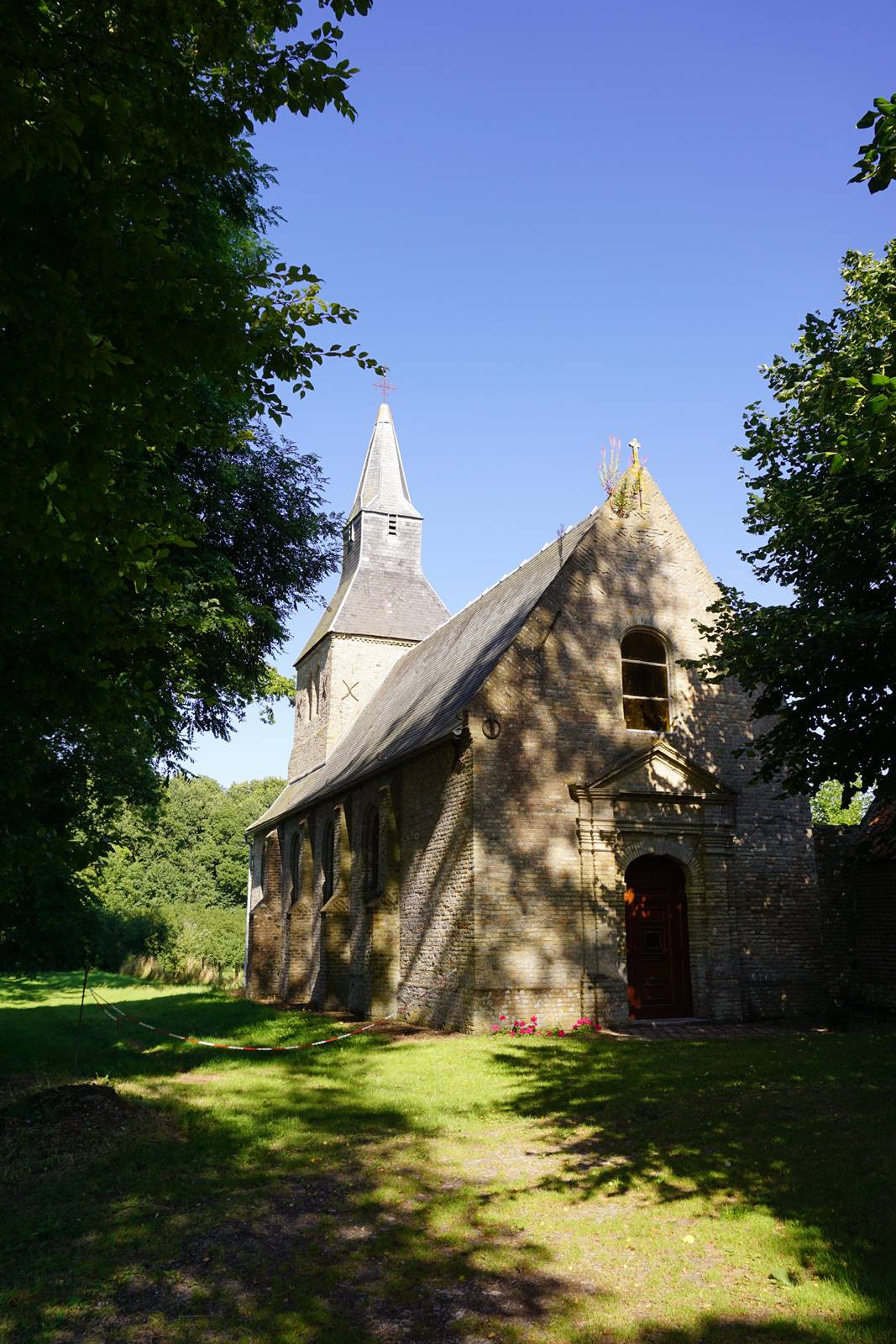 12-08-2016 - Chapelle Sainte Mildrede Merckeghem (3).JPG