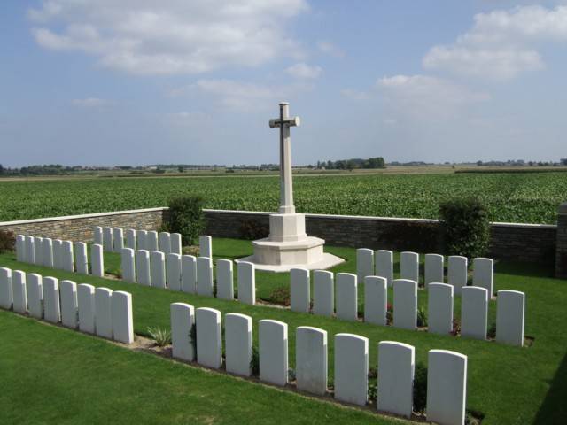 Cimetière militaire Wormhout.jpg