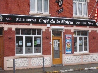 café de la mairie Brouckerque.jpg