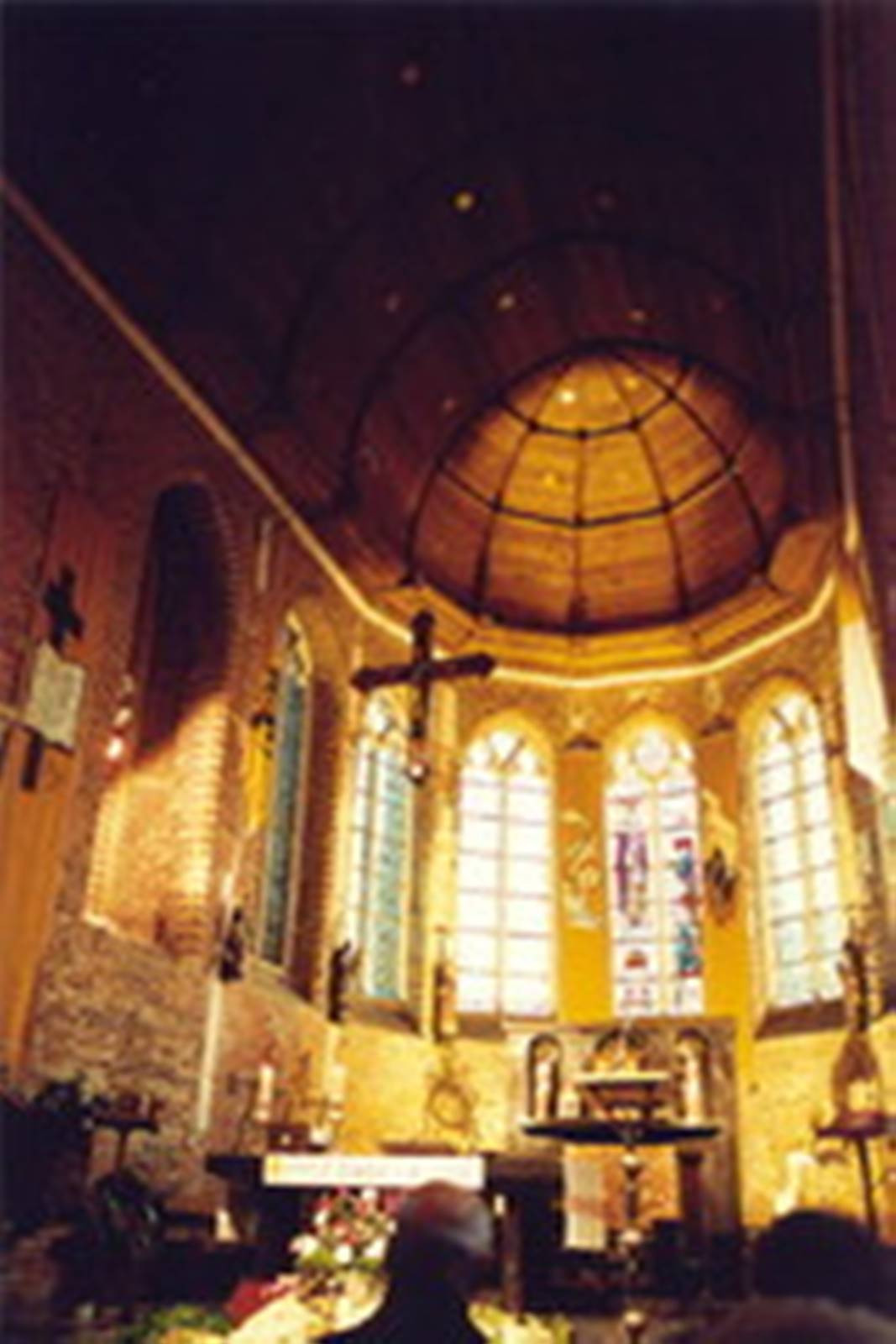 Intérieur église saint folquin.jpg