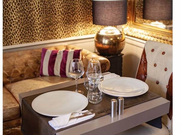 Bienvenue chez Nous table (source Tourinsoft 2025).jpg