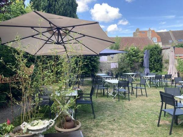 Bienvenue chez Nous jardin 2 (source Tourinsoft 2025).jpg